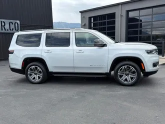 2024 Jeep Wagoneer photo 5