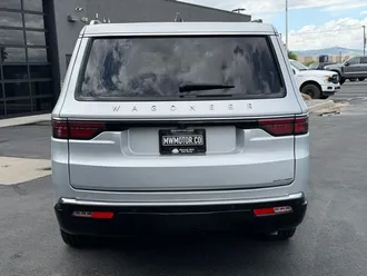 2024 Jeep Wagoneer photo 6