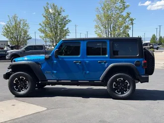 2024 Jeep Wrangler photo 6