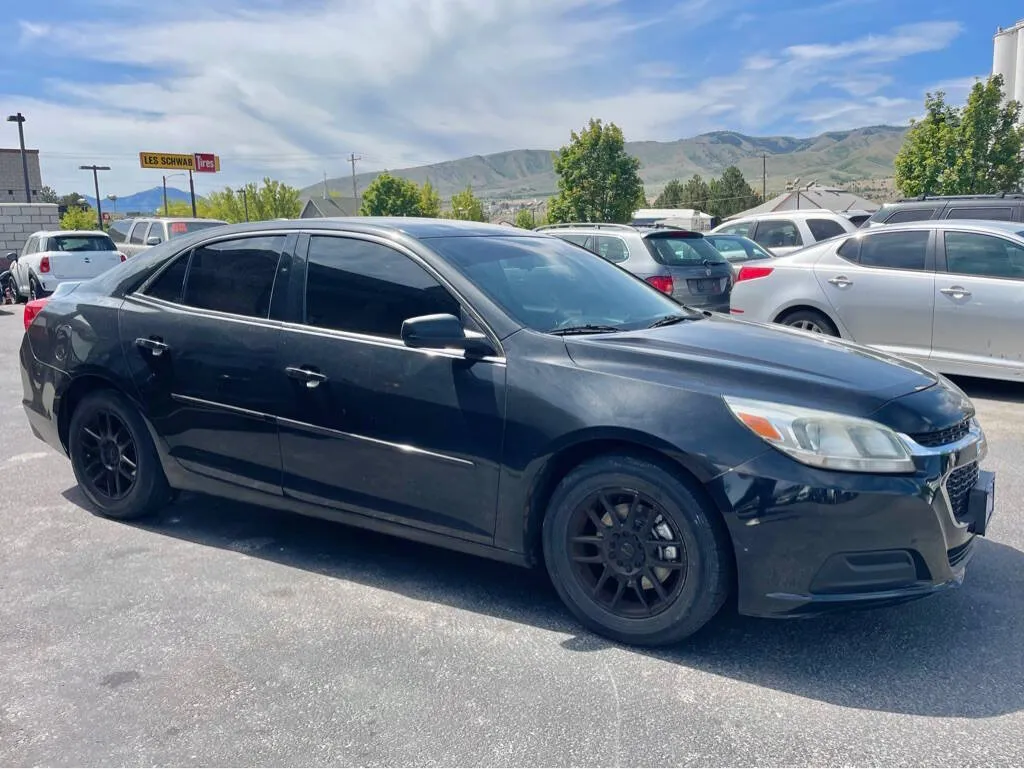 2015 Chevrolet Malibu LS 4dr Sedan