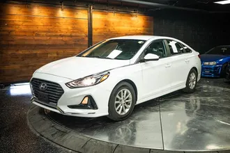 2018 HYUNDAI SONATA photo 2