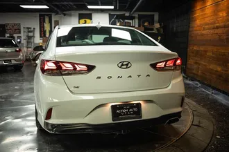 2018 HYUNDAI SONATA photo 6