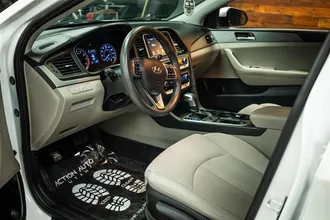 2018 HYUNDAI SONATA photo 7