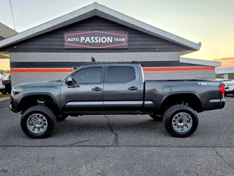 Tacoma Double Cab 2