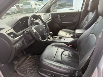 2016 Chevrolet Traverse photo 3