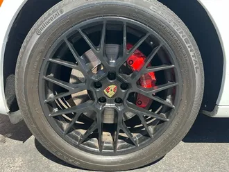 Macan GTS 32