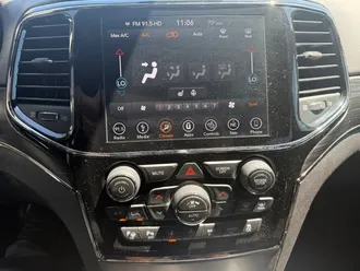 Grand Cherokee 26