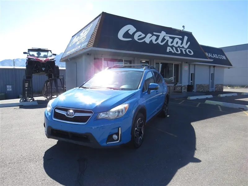 2017 SUBARU CROSSTREK LIMITED