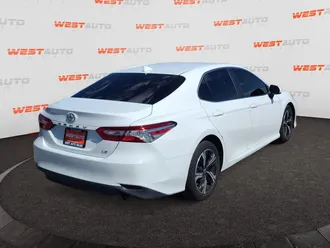 2019 Toyota Camry photo 5