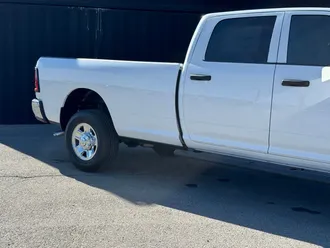 2026 Ram 2500 photo 4