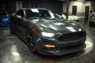 2017 FORD MUSTANG photo 5