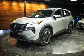 2025 NISSAN ROGUE photo 2