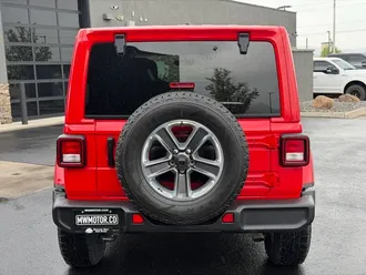 2021 Jeep Wrangler photo 6