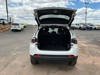2025 Jeep Compass Limited photo 6