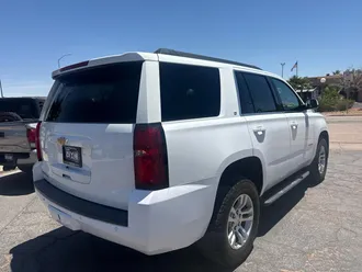 2019 Chevrolet Tahoe photo 3