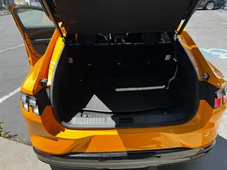 Mustang Mach-E Premium 25