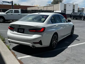 3 Series 330e xDrive 7