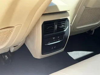 3 Series 330e xDrive 16