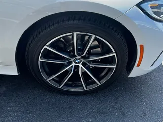 3 Series 330e xDrive 43