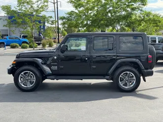 2021 Jeep Wrangler photo 4
