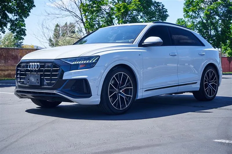 2023 AUDI Q8 PRESTIGE