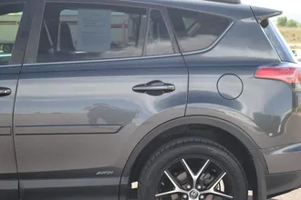 RAV4 Hybrid 15