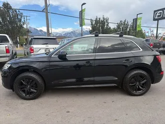 2020 Audi Q5 photo 3