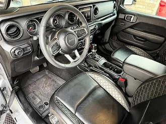 2023 Jeep Wrangler High Altitude photo 2