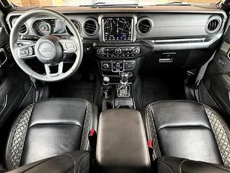 2023 Jeep Wrangler High Altitude photo 4