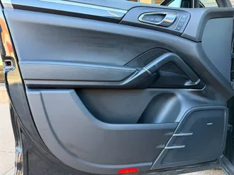 Cayenne Platinum Edition 49