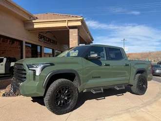 Tundra SR5 8