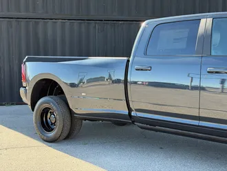 2026 Ram 3500 photo 5