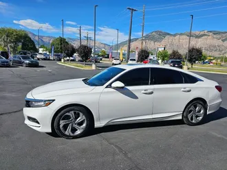 2020 Honda Accord photo 6