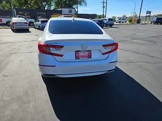 2020 Honda Accord photo 7