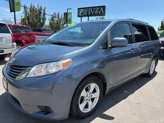 2017 Toyota Sienna photo 5