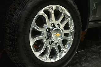 2025 CHEVROLET SILVERADO 2500HD photo 3