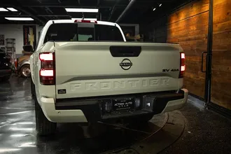 2024 NISSAN FRONTIER photo 6