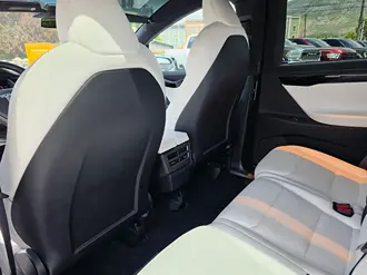 Model X 32