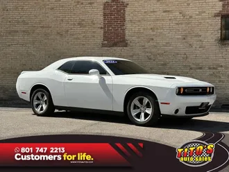 2021 Dodge Challenger photo 2