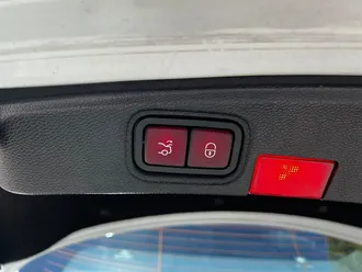 C 300 4MATIC 23