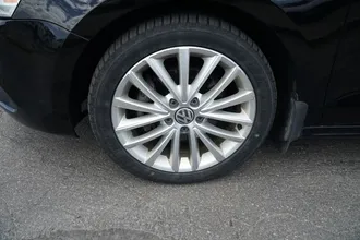 Jetta 13