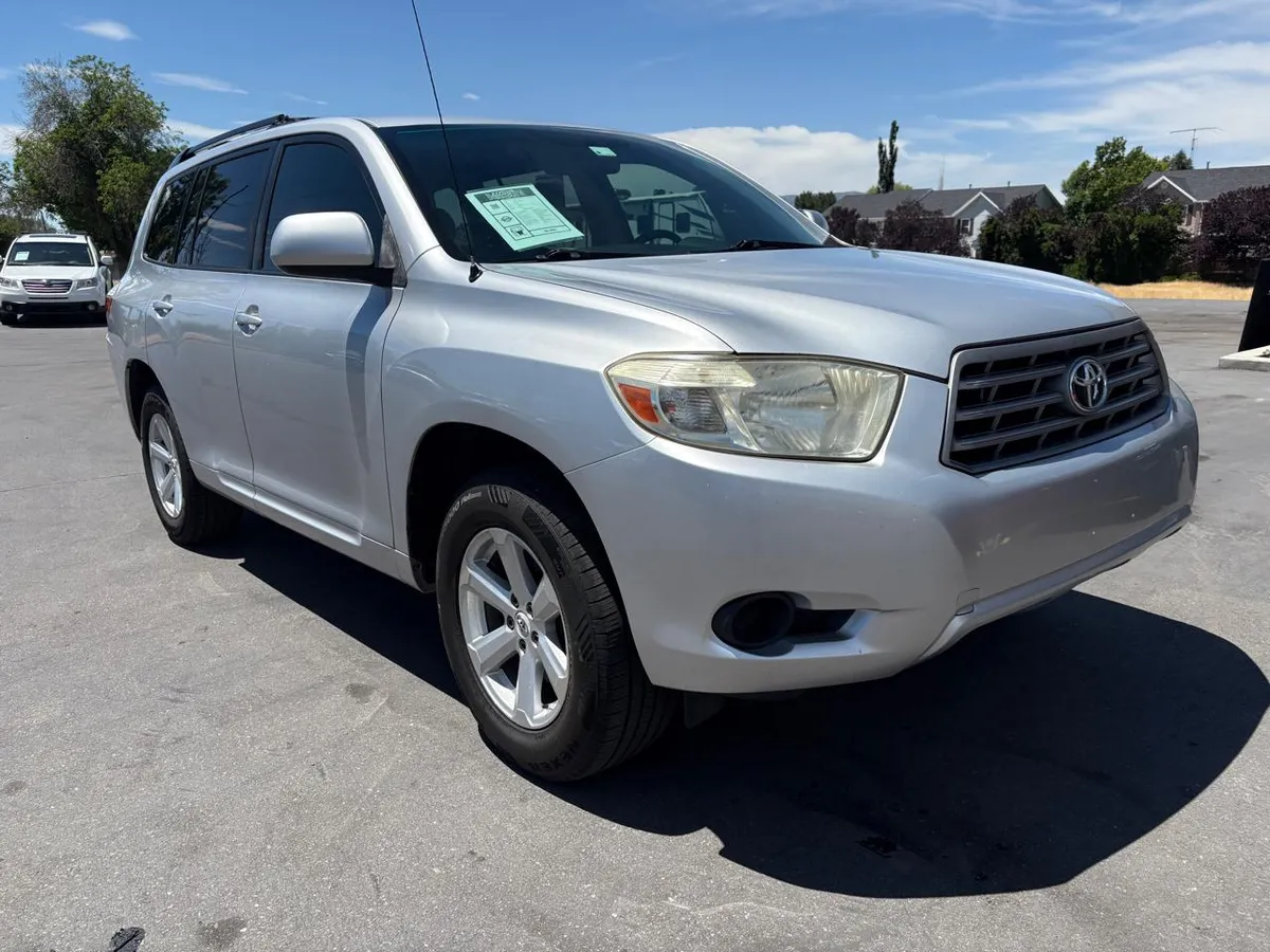 2008 Toyota Highlander FWD 4dr Base (Natl)