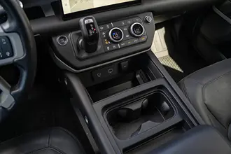 Defender 23