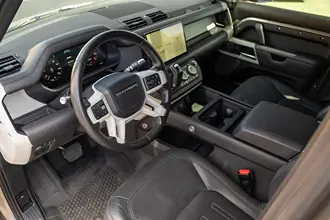 Defender 13