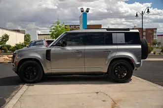 Defender 9