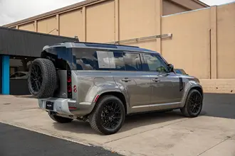 Defender 5