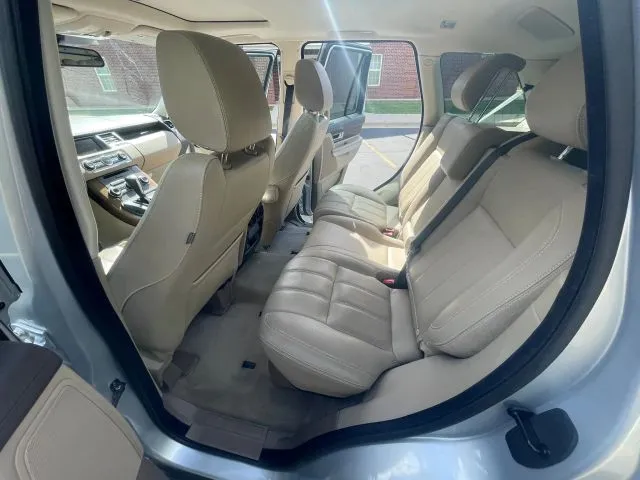 Carousel Image 16