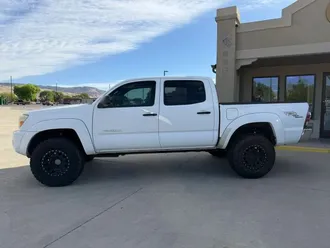 Tacoma Double Cab 4