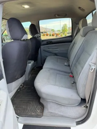 Tacoma Double Cab 16
