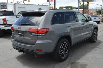 Grand Cherokee 19